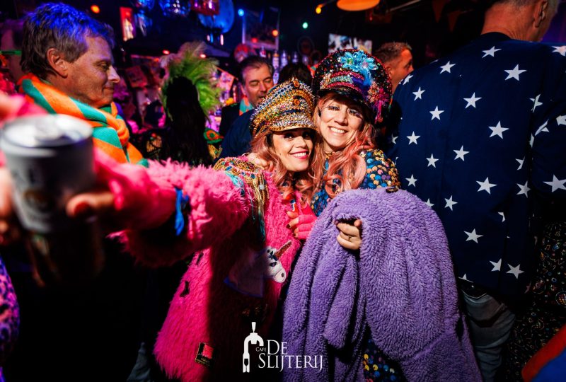 TILBURG - 20260213 -
Foto door: Jules van Iperen 
Carnaval Vrijdag 
Slijterij
